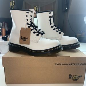 Womens Dr. Martens 1460 8-Eye Boot - White